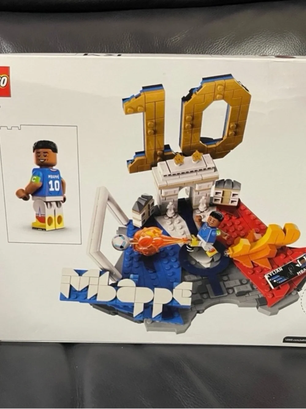 LEGO 43013 - KYLIAN MBAPPE SOCCER HIGHLIGHTS 490 PC Mbappe FIFA LEGO